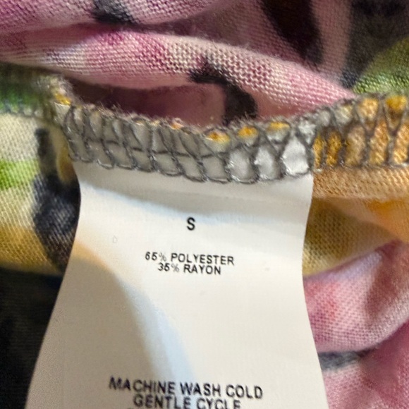 Vibrant Multicolor Women's Blouse - Picture 4 of 4